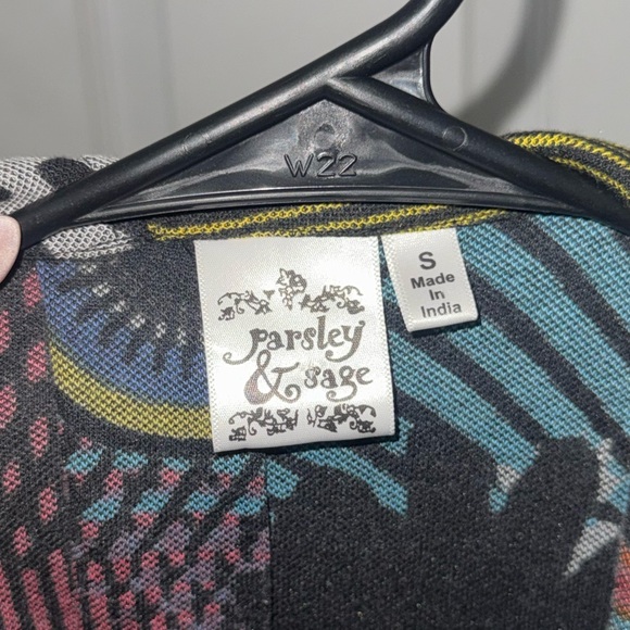 Parsley & Sage Multicolor Graphic Art to Wear Design - Picture 3 of 7